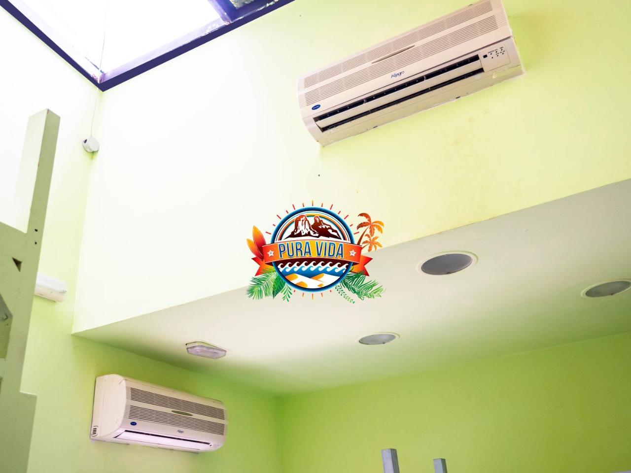 Hostal Pura Vida Palmas
